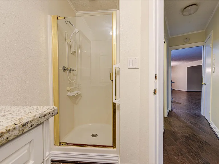 10850 Kirktown Dr — Photo 14