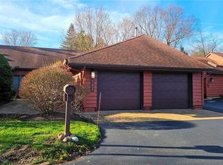 25826 Fairmount Blvd, Beachwood, OH