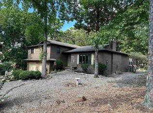3 Las Navas Ln, Hot Springs, AR 71909