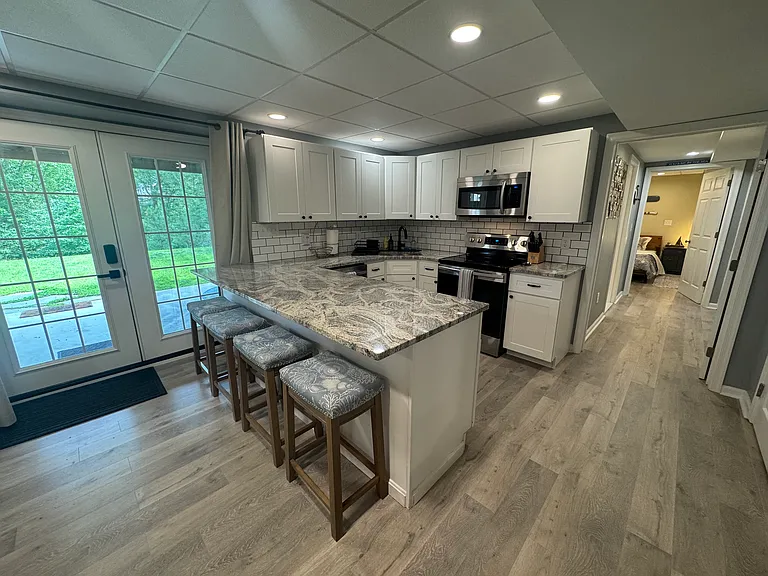 2094 Fieldcrest Dr #2 — Photo 3