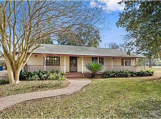 107 Darden Rd, Lafayette, LA 70508