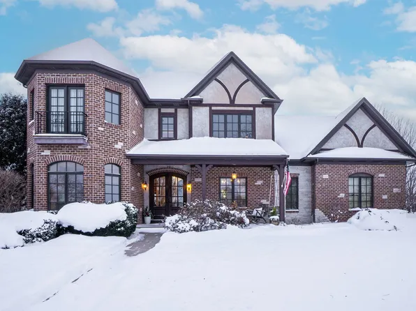 1299 Lance Ave, Elburn, IL 60119