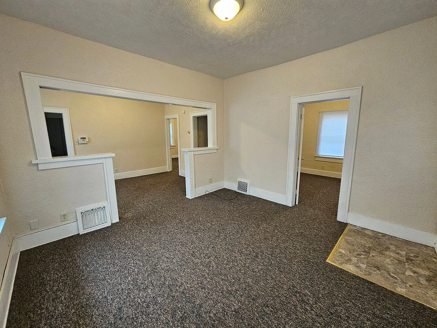707 Corby Street — Photo 3