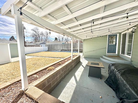 3rd image of 4242 S Bannock St