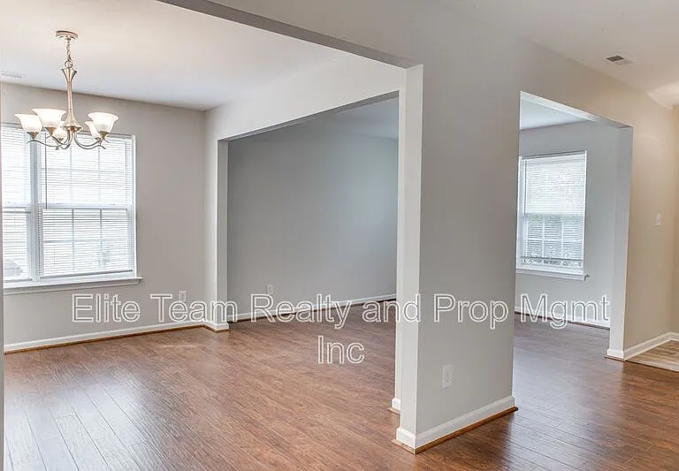 2035 Speedwell Ct — Photo 20