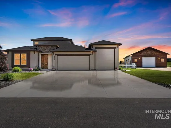 9879 Moon Shadow Ct, Middleton, ID 83644