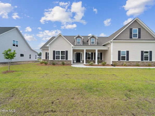 709 Atlantic Coast Lane, Jacksonville, NC 28546