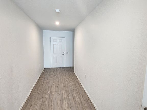 3rd image of 10238 Asta Trl