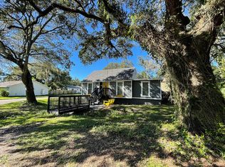 4702 E Temple Heights Rd, Tampa, FL 33617