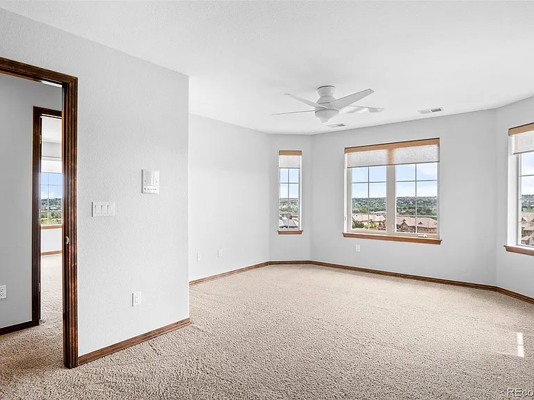 19341 E Davies Pl — Photo 22