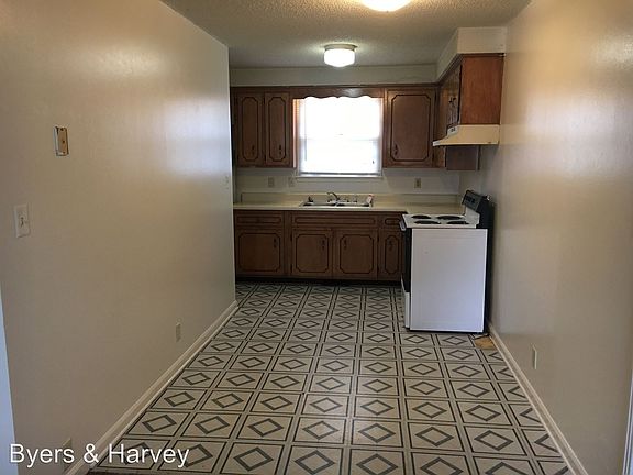 2nd image of 836 Central Ave