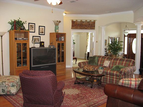 4th image of 1163 Stony Creek Way