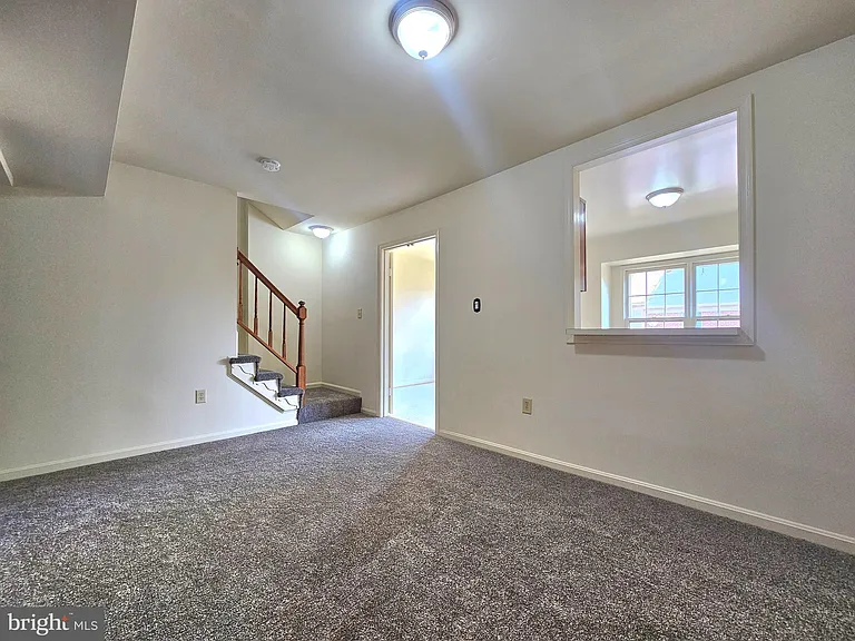 4719 Gainsborough Dr — Photo 7