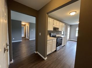 1048 Abbey Ct, Holland, MI 49423
