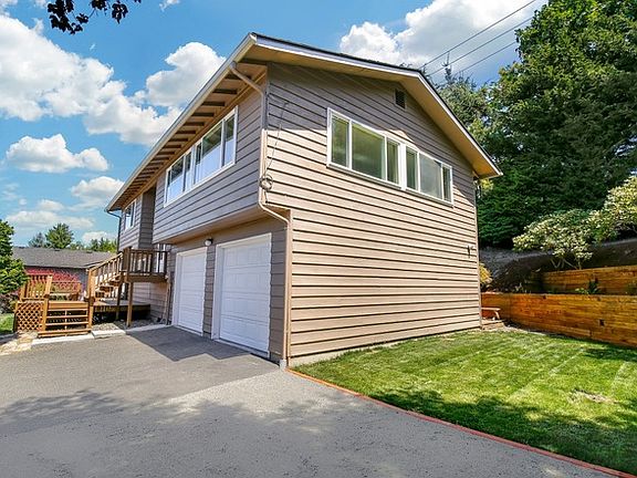 2nd image of 1536 S 258th Ct