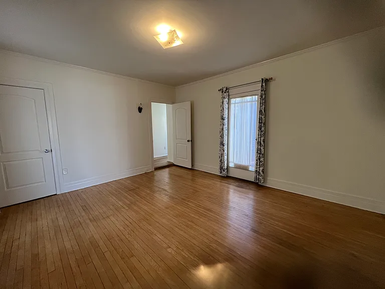 1615 Lyndon St — Photo 24