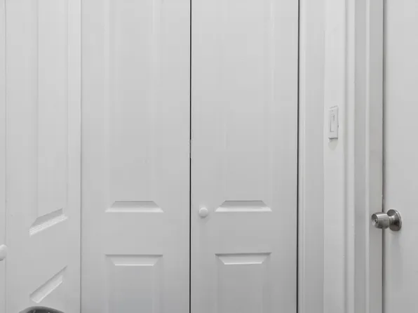 75-02 Austin Street image 13 of 15