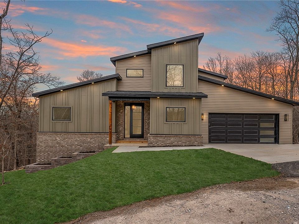 1st image of 20 Yarrow Ln