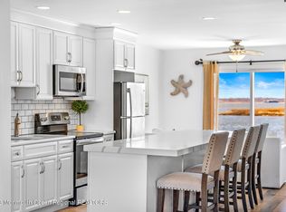 100 Seaview Ave #4-8A, Monmouth Beach, NJ 07750
