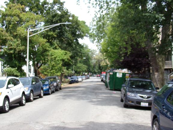4th image of 2529 N Fairfield Ave