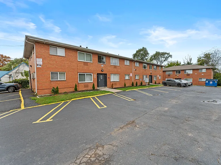 9943 Diamond Dr #10 — Photo 3