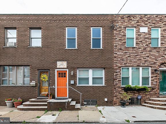 2nd image of 1903 S Warnock St