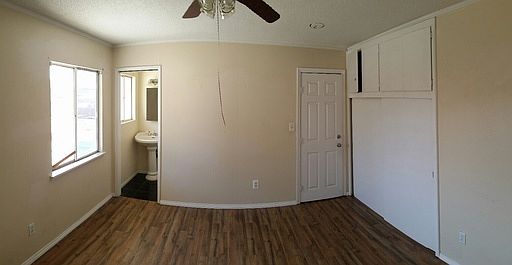 4th image of 1015 E Central Ave
