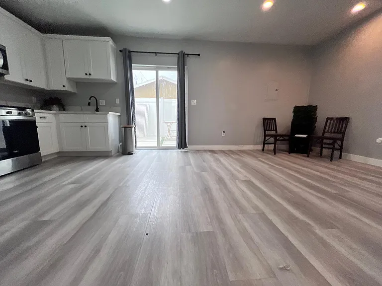 11348 Hatteras St #A1 — Photo 26