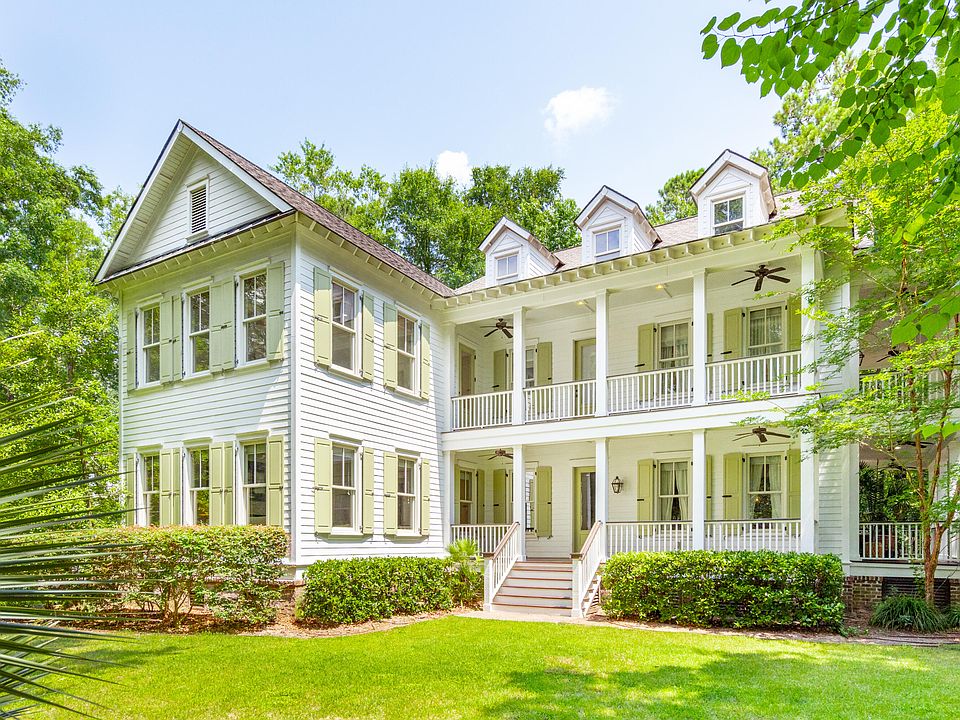 1st image of 376 Beresford Woods Ln