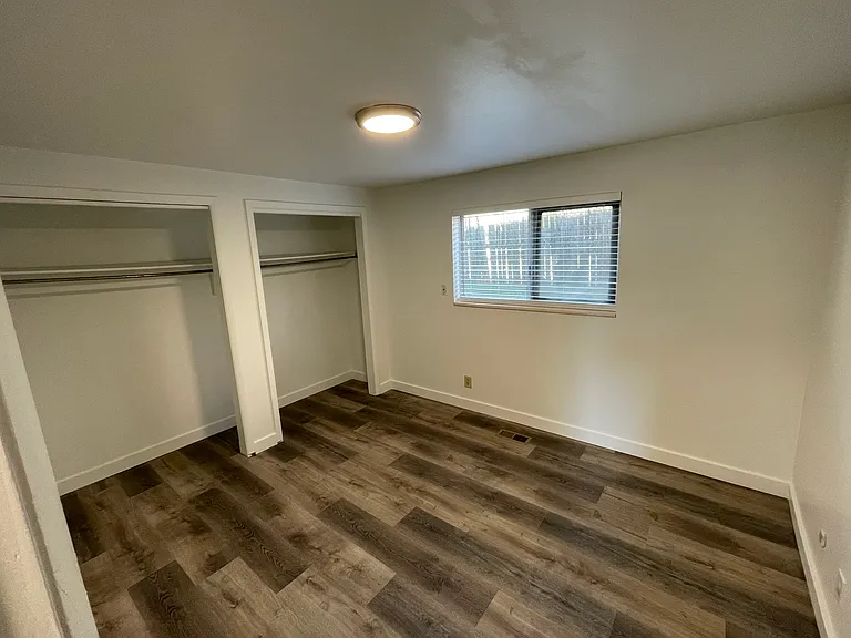 880 West Ln #678 — Photo 11