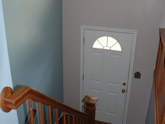 3rd image of 149 E Tiverton Way