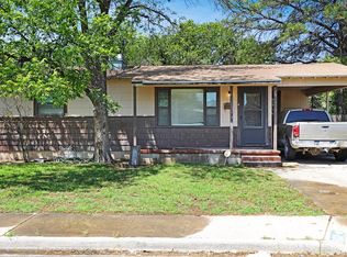 903 S Gary Ave, Monahans, TX 79756