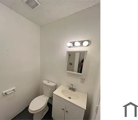 Studio, 300 sqft, $1,550 — Photo 2