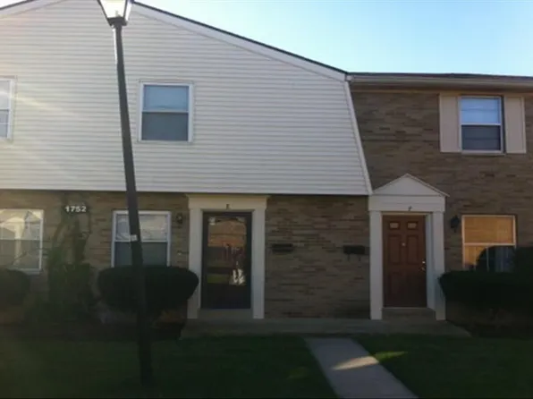 1752 Pine Tree St S #1752, Columbus, OH 43229