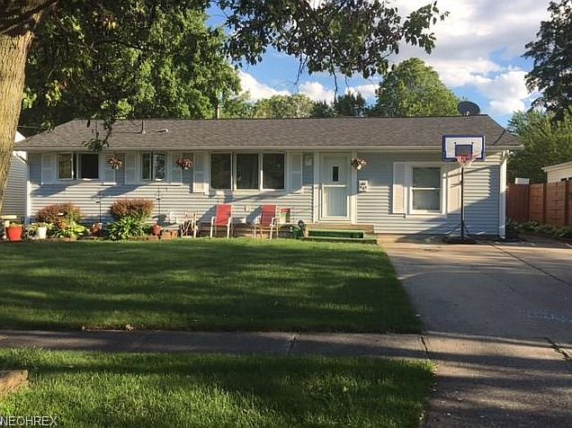1st image of 909 Sherwood Dr