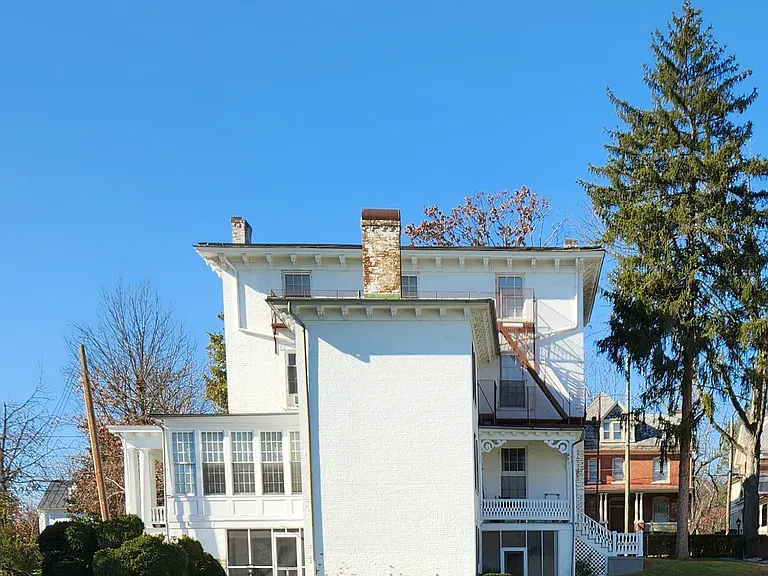342 Fairmont Ave — Photo 102