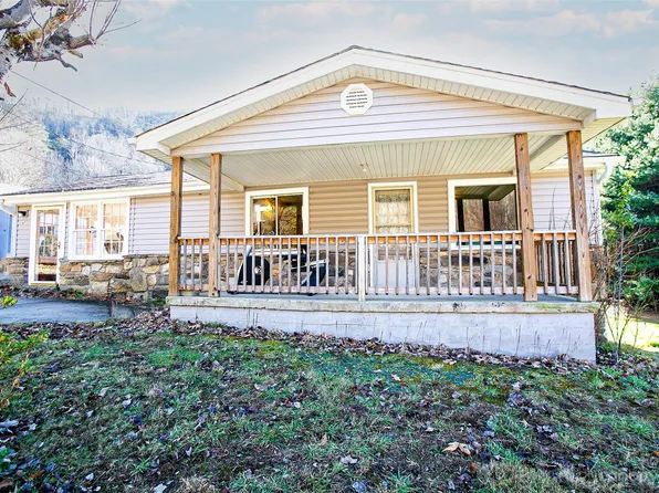 67 McDaris Cove Rd, Weaverville, NC 28787