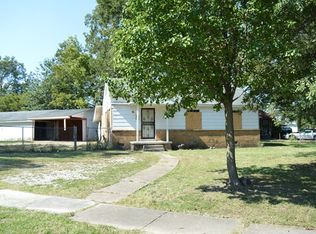 2004 Twist St, West Memphis, AR 72301