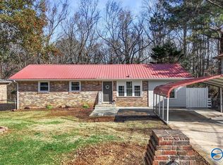 2424 Larkwood Cir NW, Huntsville, AL 35810