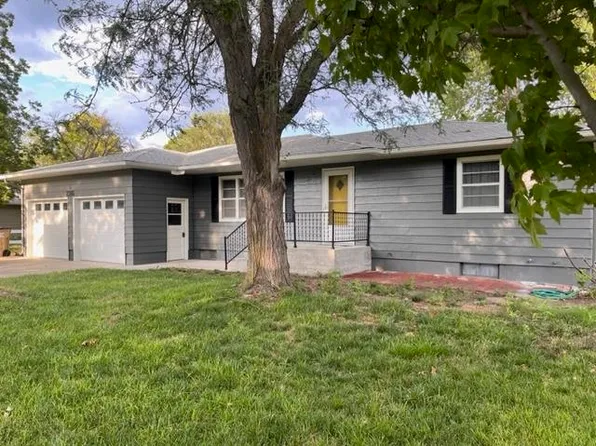 2316 Ivy Ave, North Newton, KS 67117