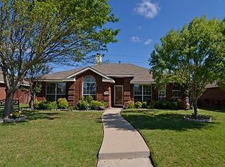 3803 Rosewood Ln, Sachse, TX 75048