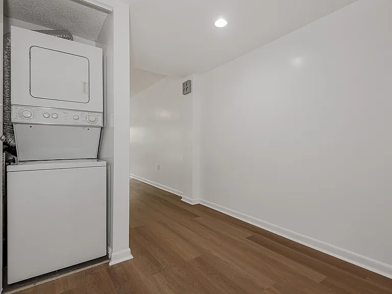 13800 SW 14th St #211C — Photo 16