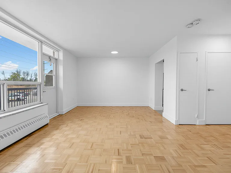 2070 Camilla Rd — Photo 15