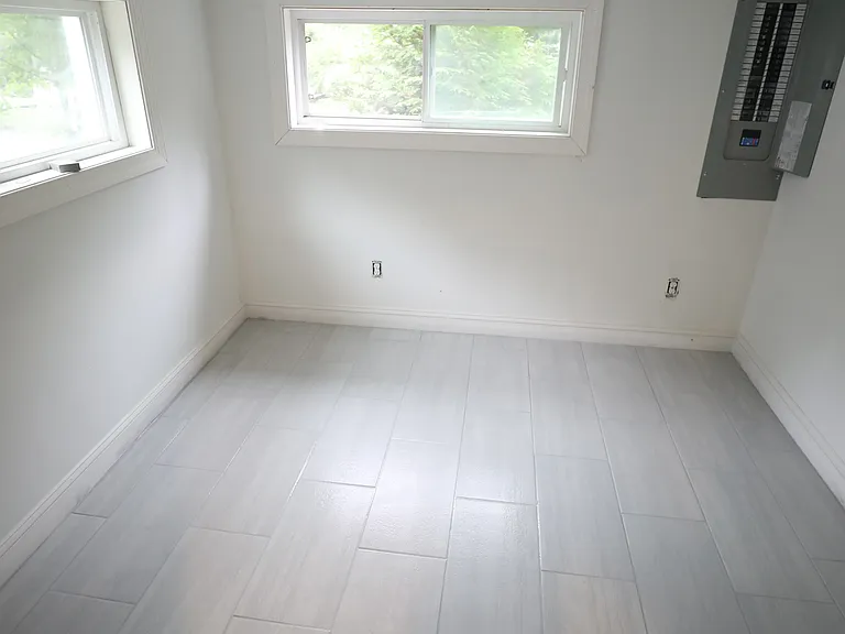 214 Park St — Photo 14