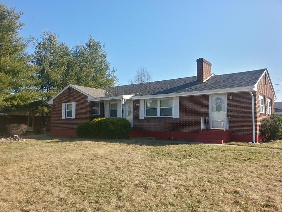 Welcome to 1701 Fairhope Rd.