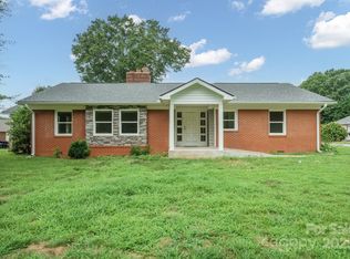 91 State Highway 16 Hwy N, Taylorsville, NC 28681