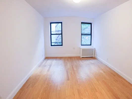 Rented by Urban Real Estate Inc | media 43