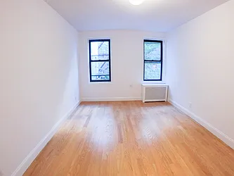 Rented by Urban Real Estate Inc