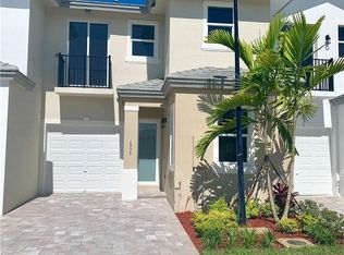 CAMBRIDGE, Coconut Creek, FL 33073