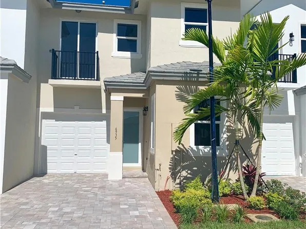 6935 PINES Circle #16, Coconut Creek, FL 33073